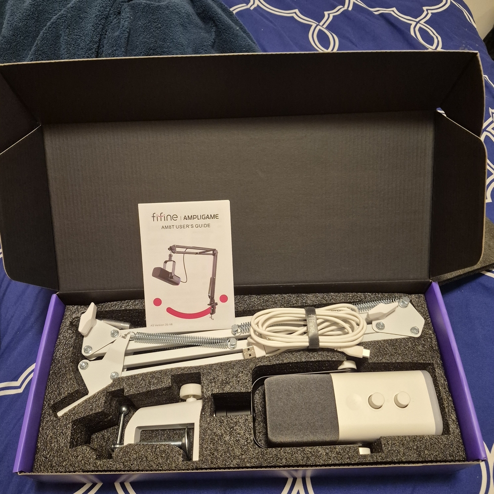 White Microphone Boom Arm Kit with Inline Controller
